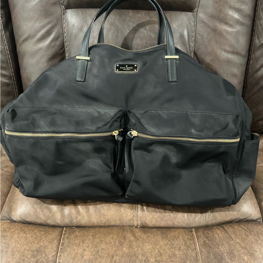 Kate Spade Black Travel Bag with Spacious Design